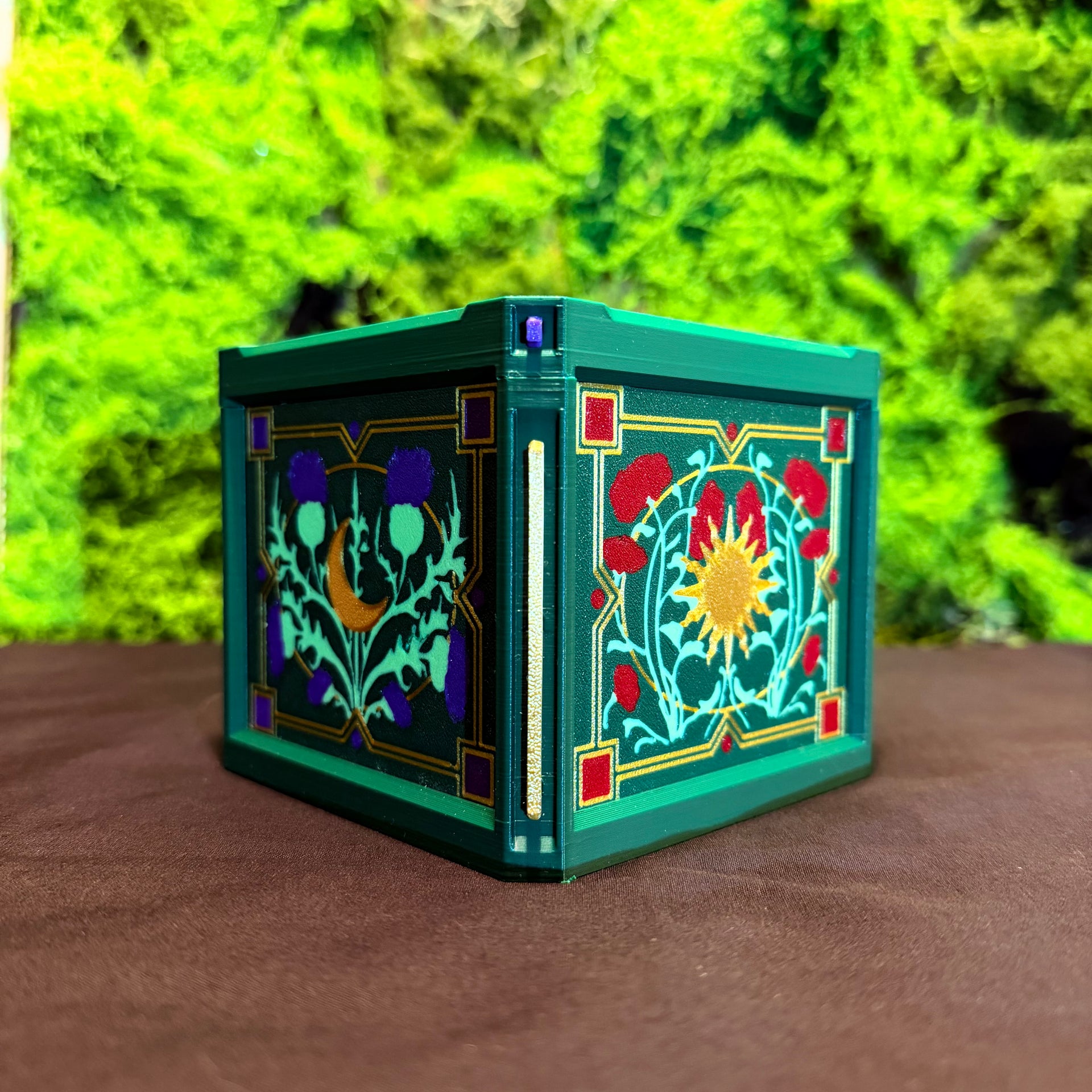 Eclipse Deck Box – Lorwyn-Inspired MTG Commander Deck Box | Puzzle